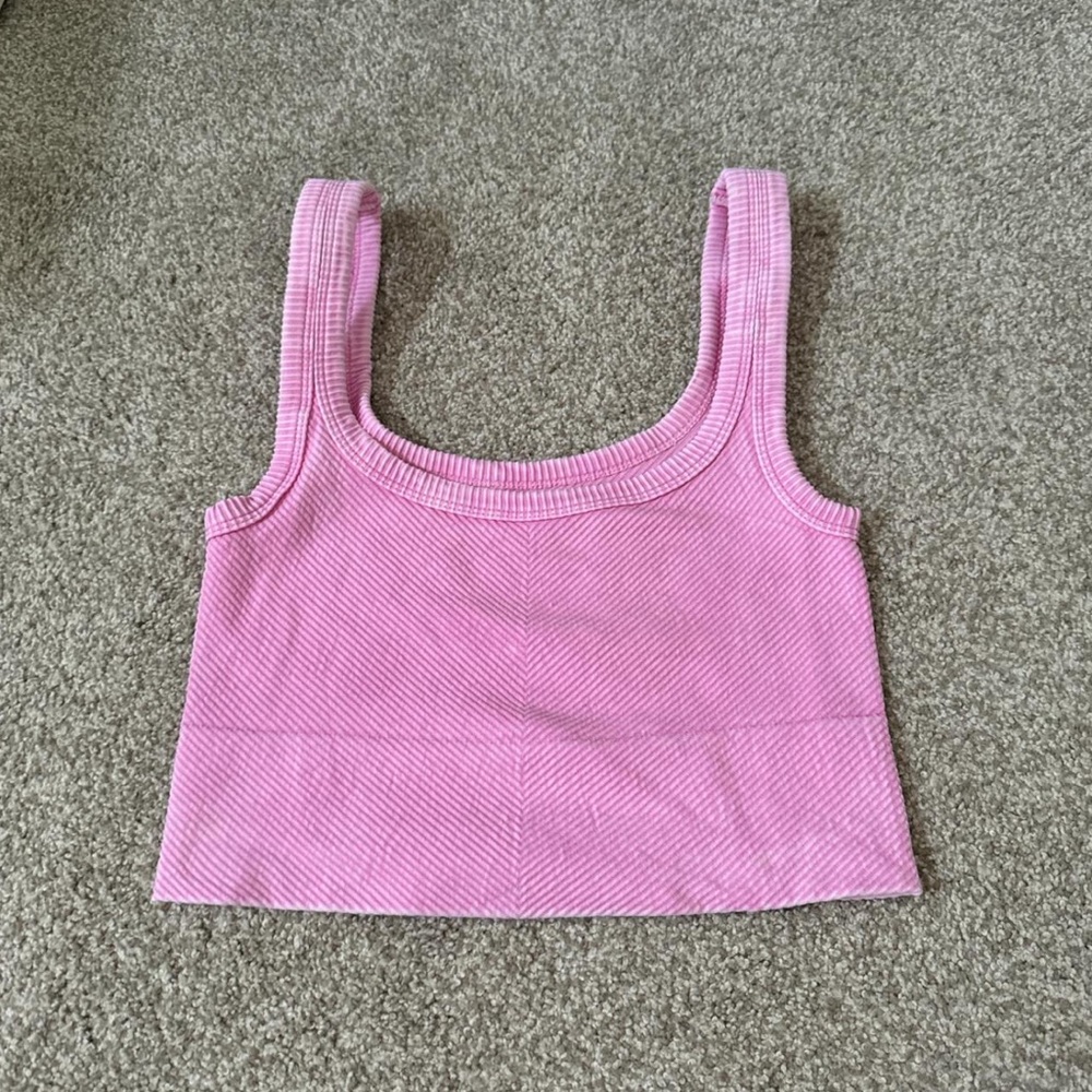 Pink seamless tank top